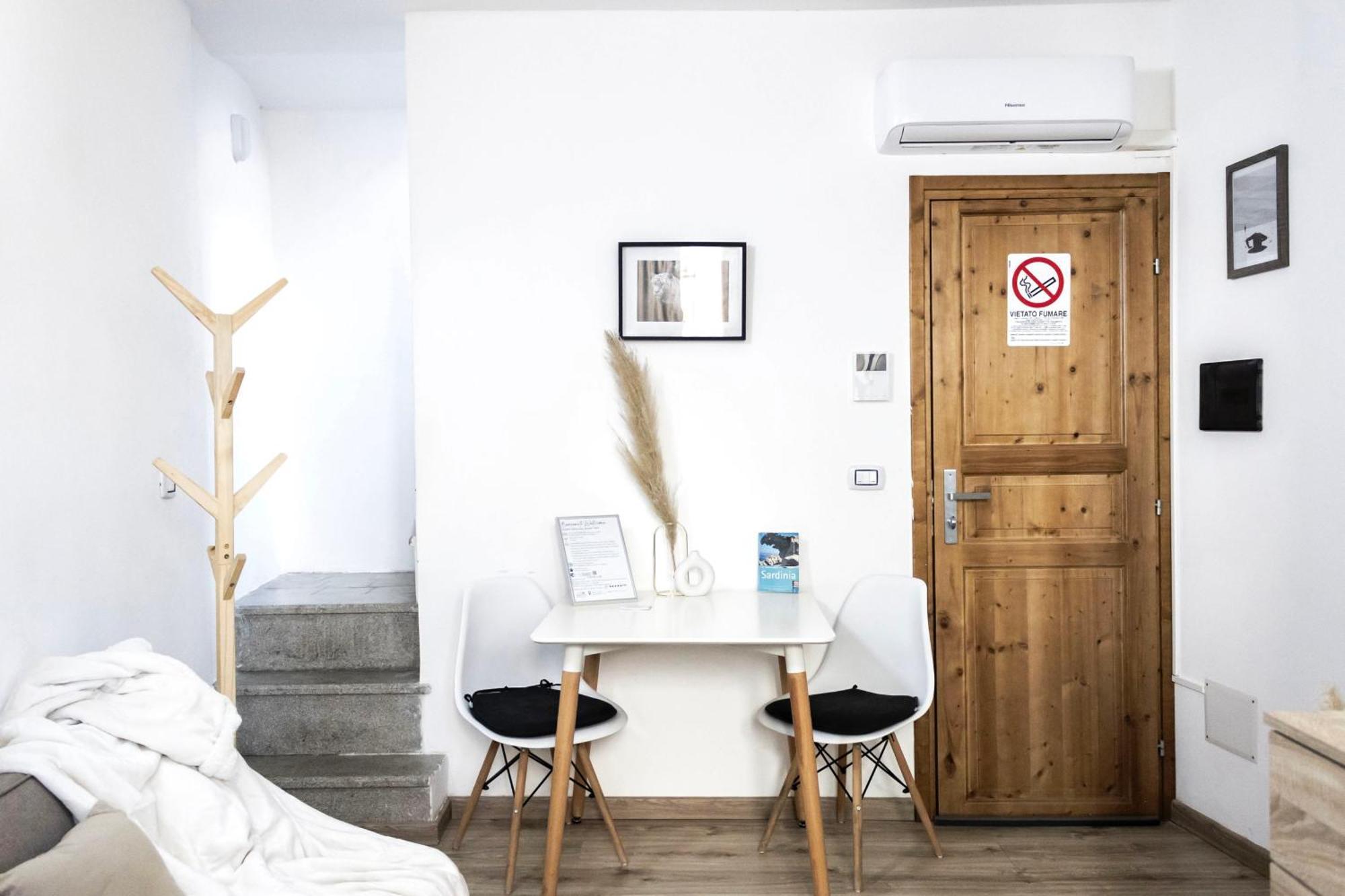 Sassari-Centro Elegante Appartamento Con Wifi E Netflix エクステリア 写真