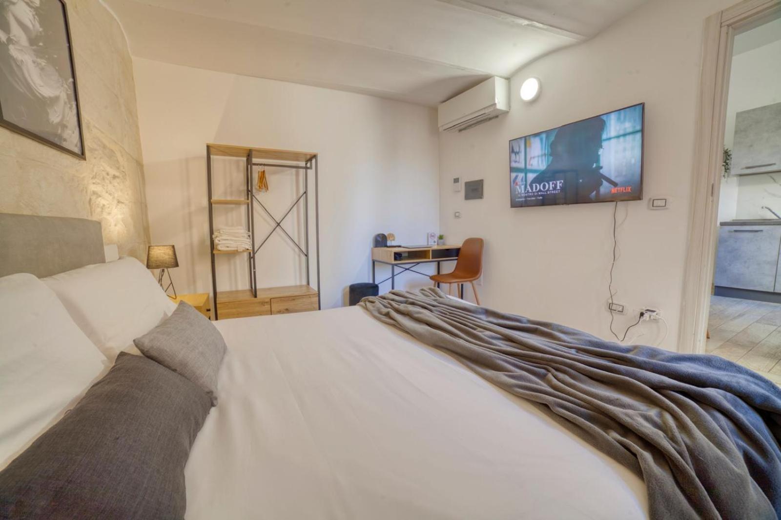 Sassari-Centro Elegante Appartamento Con Wifi E Netflix エクステリア 写真